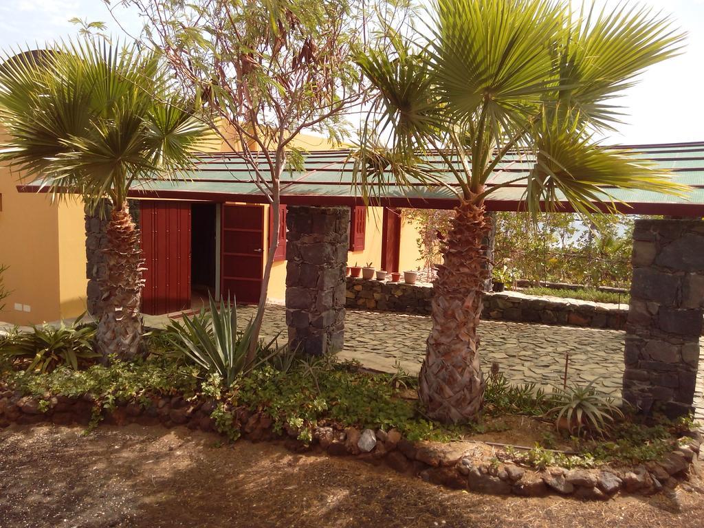 Coin De Paradis,Pavillon Doucimar Porto Novo エクステリア 写真
